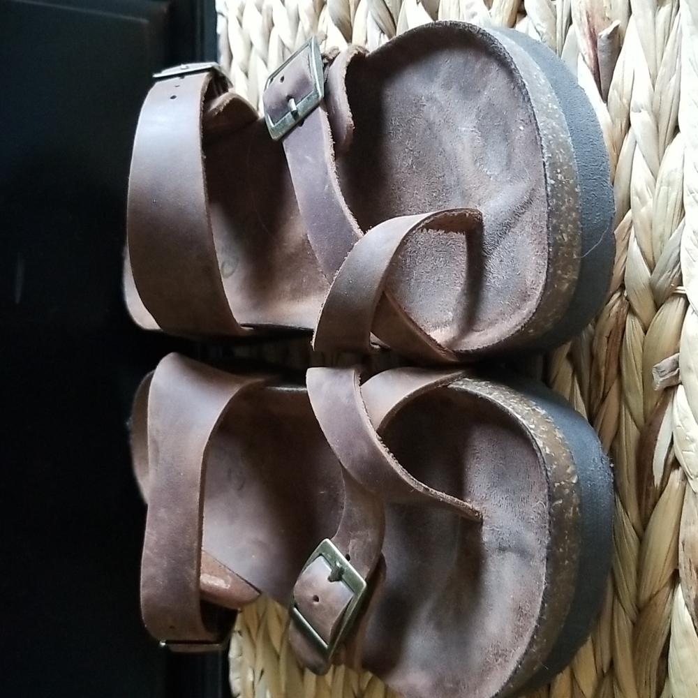 Mountain Sole Leather Sandal